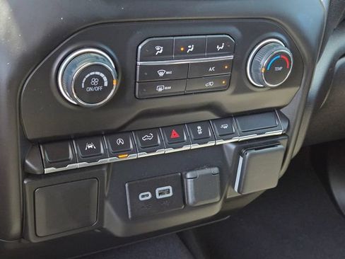 Certified 2026 Chevrolet Silverado 1500 Custom RWD image 22