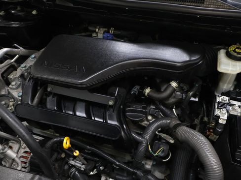 Used 2021 Nissan Rogue Sport SV AWD/4WD image 27