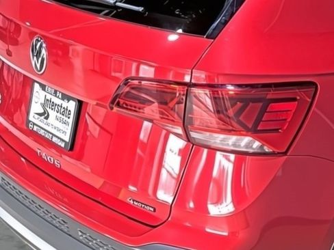 Used 2022 Volkswagen Taos SE image 13