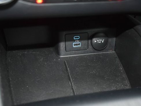 Used 2023 Ford Escape ST-Line image 31