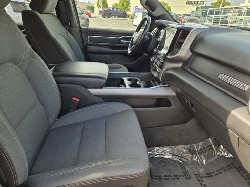 Used 2022 RAM 1500 Big Horn AWD/4WD image 33