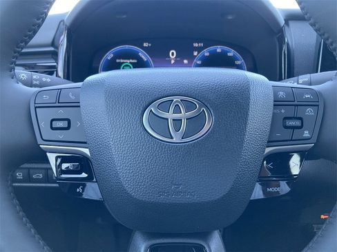 New 2026 Toyota Camry Hybrid image 17