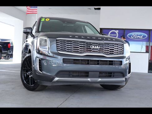 Used 2020 Kia Telluride EX w/ Towing Package FWD image 1