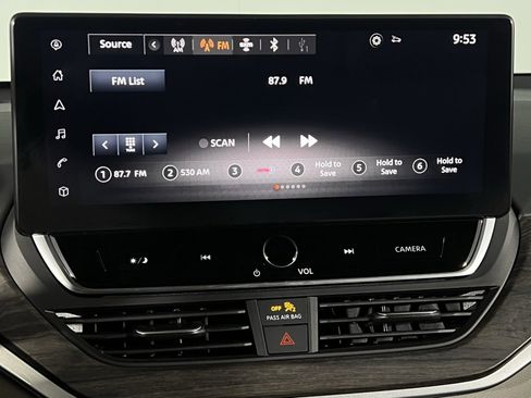 Used 2024 Nissan Altima 2.5 SL image 17