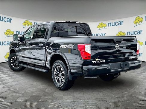 Used 2019 Nissan Titan PRO-4X w/ Pro-4x Convenience Package image 2