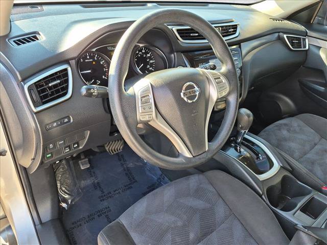 Used 2015 Nissan Rogue SV AWD/4WD image 15