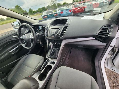 Used 2016 Ford Escape SE AWD/4WD image 15