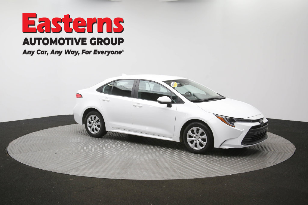 Used 2024 Toyota Corolla LE FWD image 50