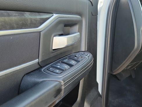 Used 2024 RAM 2500 Big Horn w/ Bed Utility Group image 7