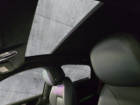 Used 2021 Porsche Cayenne GTS image 29