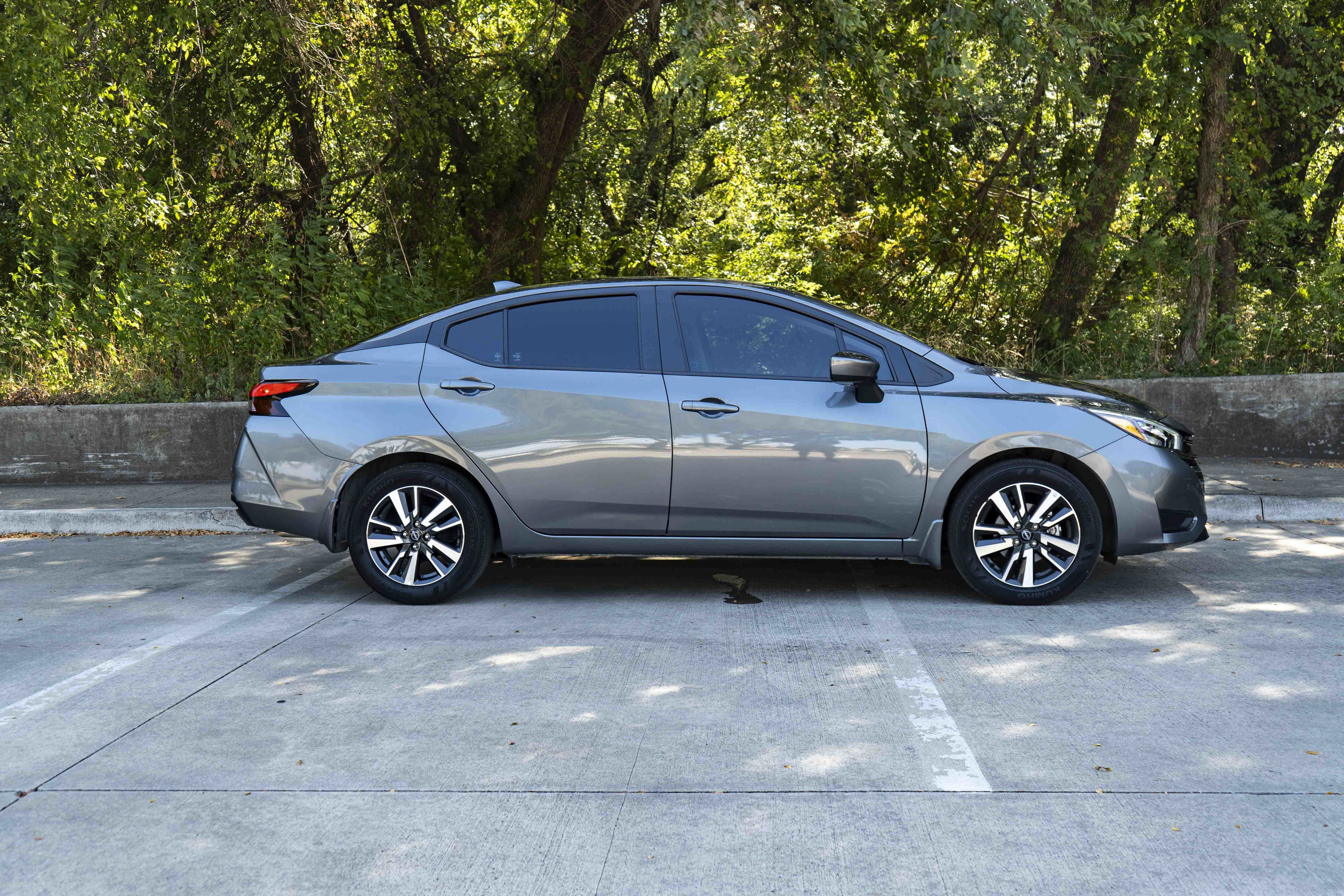 Used 2025 Nissan Versa SV w/ Trunk Package FWD image 10