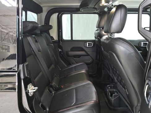 Used 2022 Jeep Gladiator Rubicon w/ LED Lighting Group AWD/4WD image 12