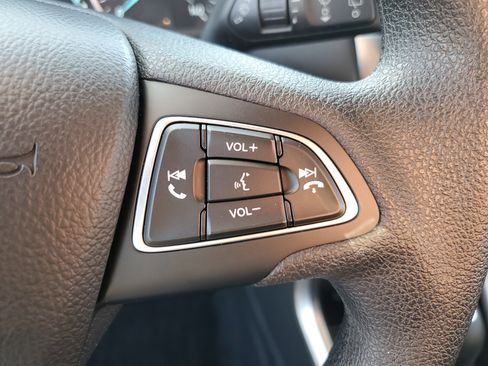 Used 2022 Ford EcoSport SE w/ SE Convenience Package image 23