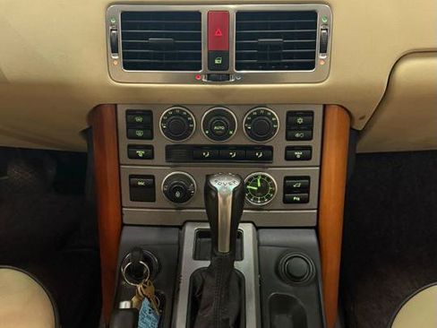 Used 2006 Land Rover Range Rover HSE AWD/4WD image 22