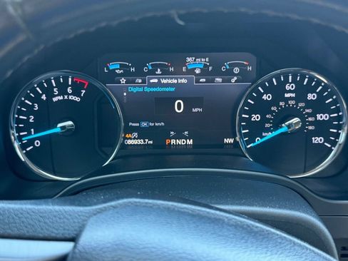 Used 2019 Ford Expedition Max Platinum AWD/4WD image 23