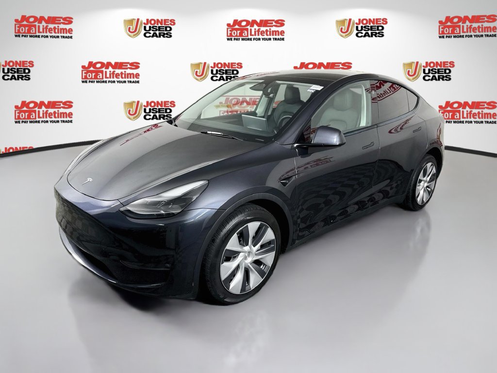 Used 2024 Tesla Model Y Long Range AWD/4WD image 13
