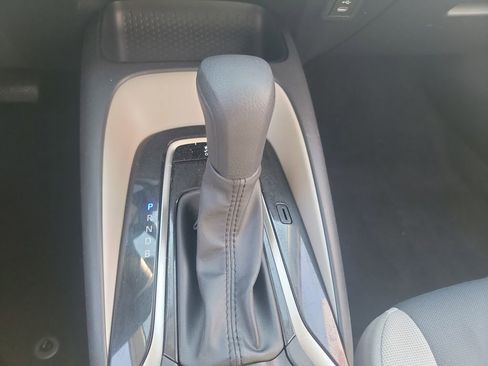 Used 2023 Toyota Corolla LE FWD image 28