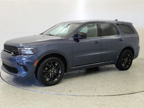 Used 2021 Dodge Durango SXT AWD/4WD image 3