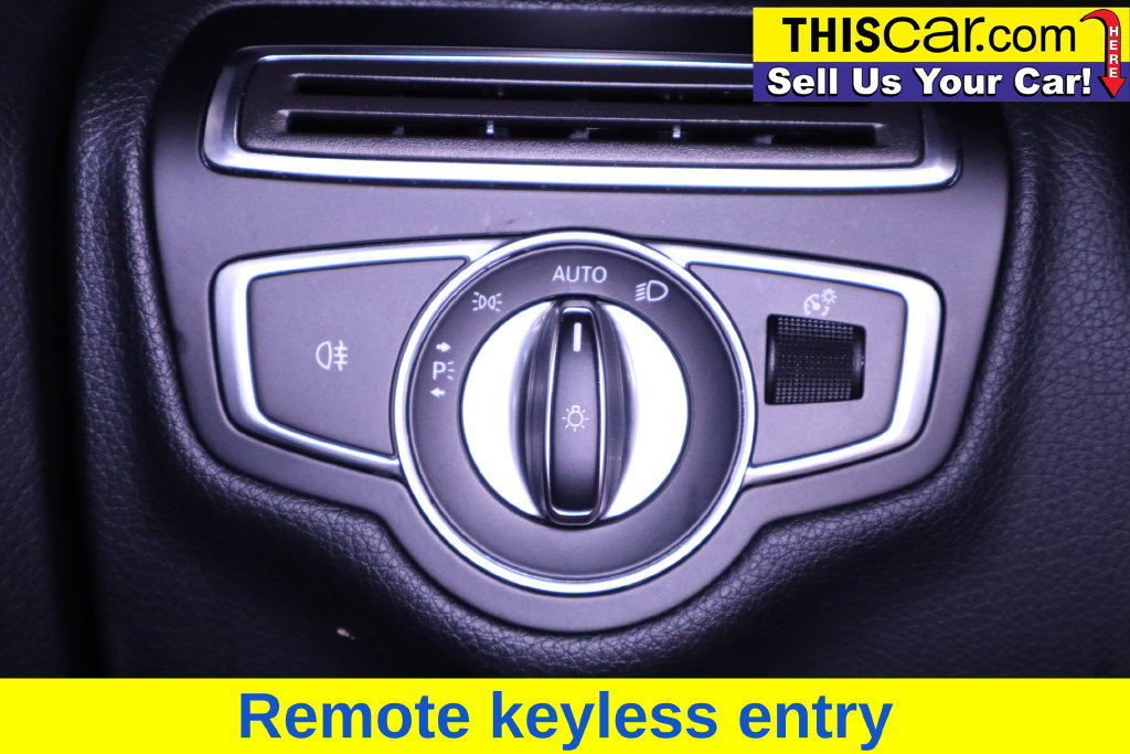 Used 2019 Mercedes-Benz C 300 Sedan image 25