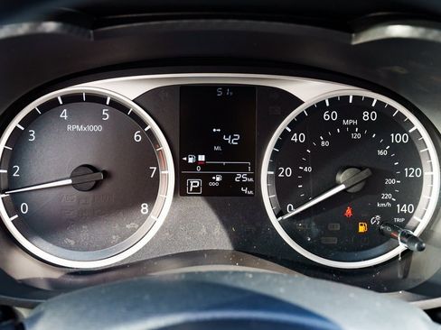 New 2025 Nissan Versa S image 17