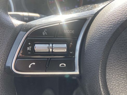 Used 2021 Kia Forte LXS FWD image 18