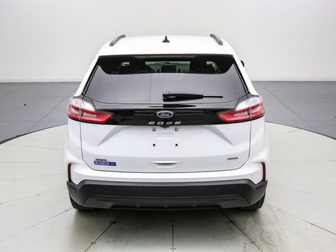 Certified 2022 Ford Edge SEL w/ Sport Appearance Package image 5