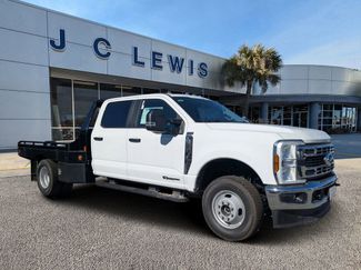 New 2025 Ford F350 XL w/ XL Chrome Package 360° Tour
