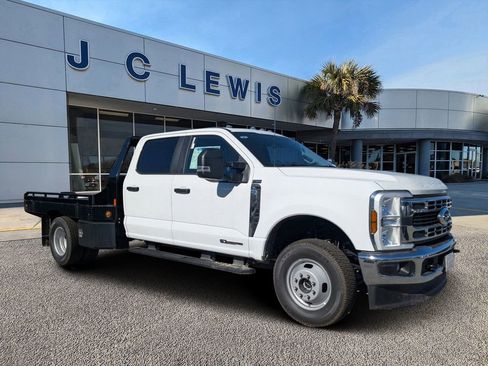 New 2025 Ford F350 XL w/ XL Chrome Package image 1