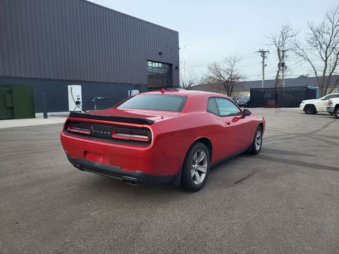 Used 2015 Dodge Challenger SXT w/ Sound Group image 3