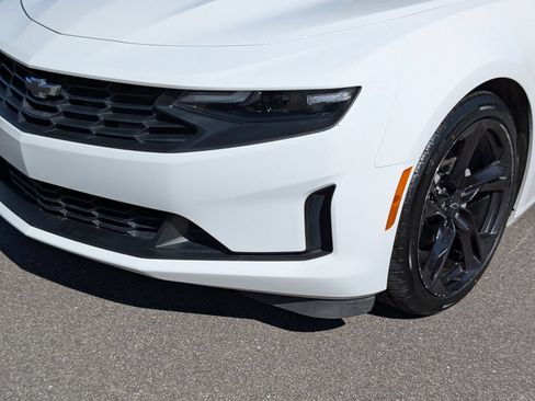 Used 2024 Chevrolet Camaro LT w/ Technology Package RWD image 9