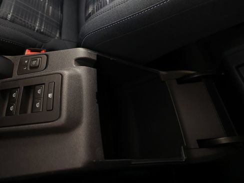 Used 2025 Ford Bronco Heritage Edition AWD/4WD image 36