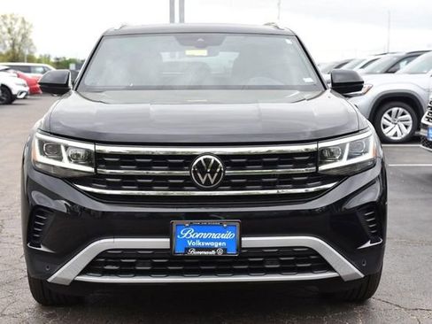 Used 2023 Volkswagen Atlas Cross Sport SEL image 4