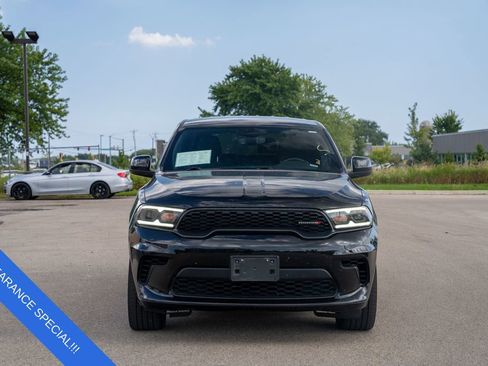 Used 2024 Dodge Durango GT image 2