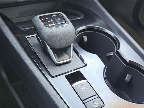 Certified 2025 Nissan Rogue SV AWD/4WD image 19