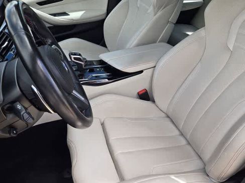 Used 2018 BMW M5 w/ Executive Package image 10