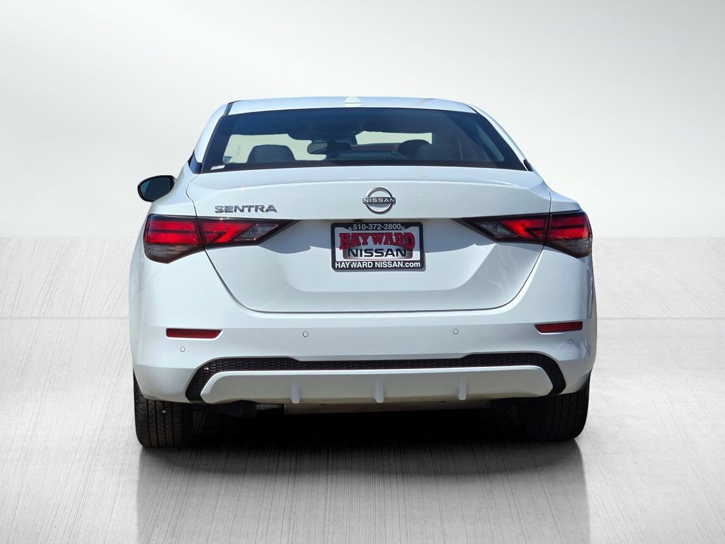 Used 2025 Nissan Sentra SV FWD image 6