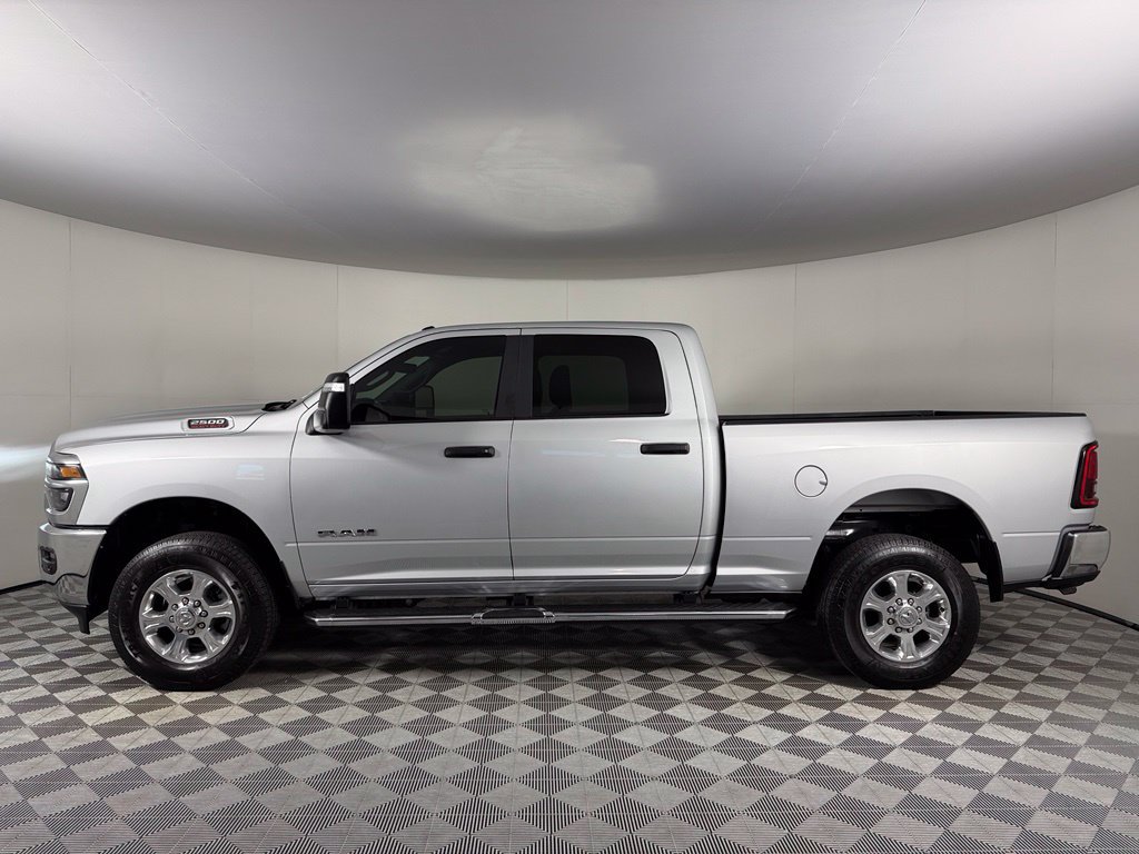 Used 2026 RAM 2500 Big Horn AWD/4WD image 7
