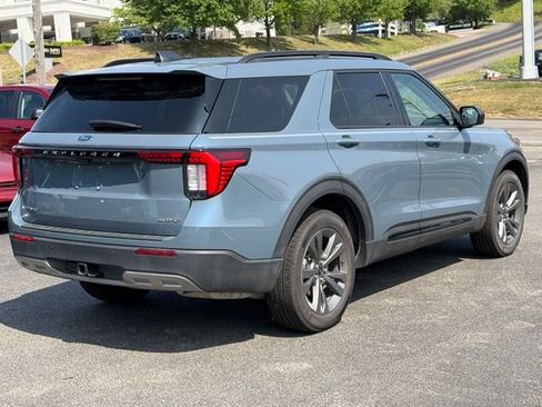 New 2026 Ford Explorer Active w/ Active Comfort Package AWD/4WD image 32