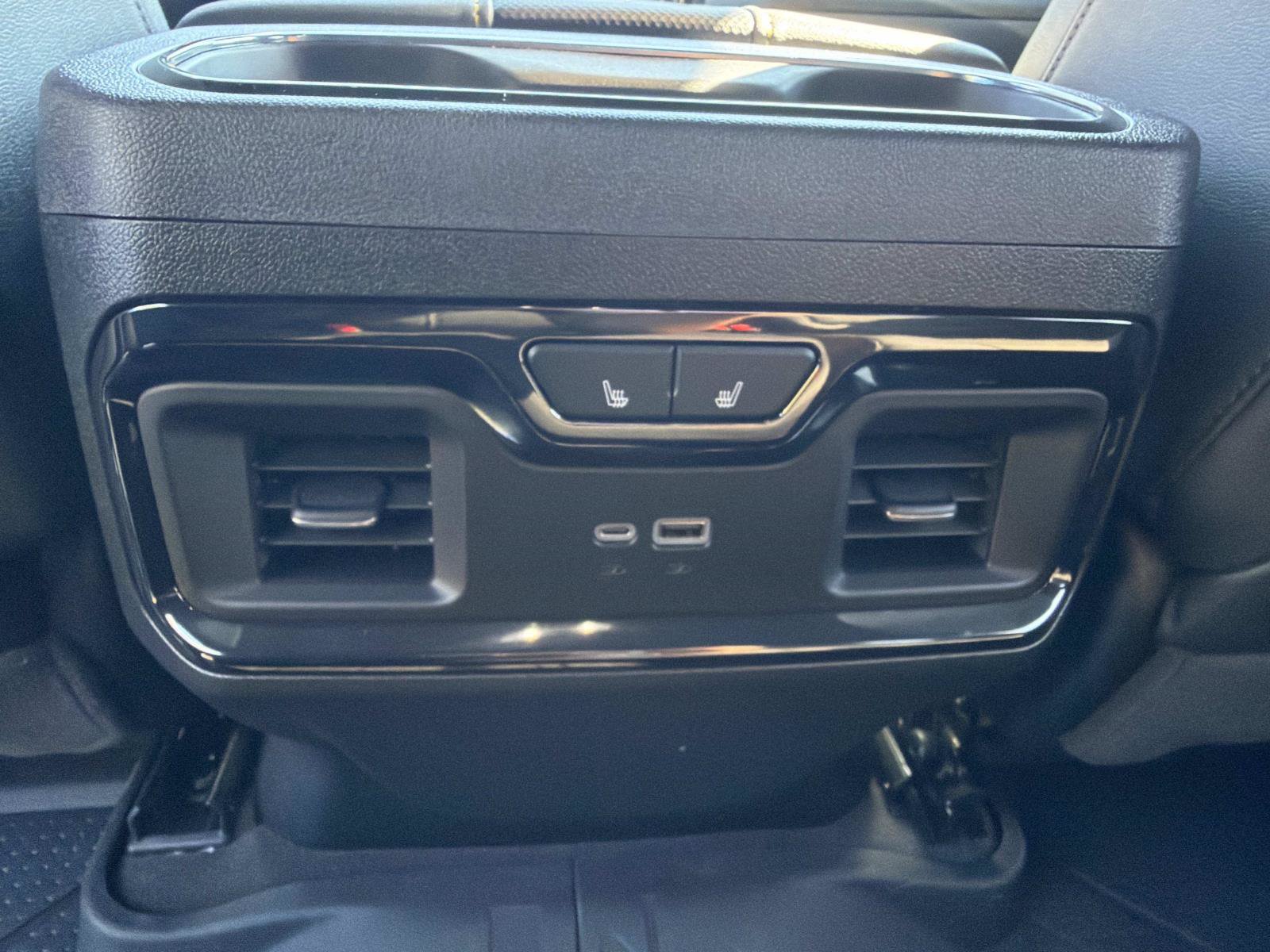 Certified 2025 Chevrolet Silverado 2500 ZR2 w/ Technology Package AWD/4WD image 16