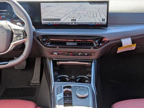 Used 2025 BMW 330i Sedan w/ Premium Package image 11