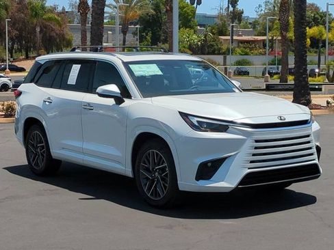 New 2026 Lexus TX 350 AWD image 3
