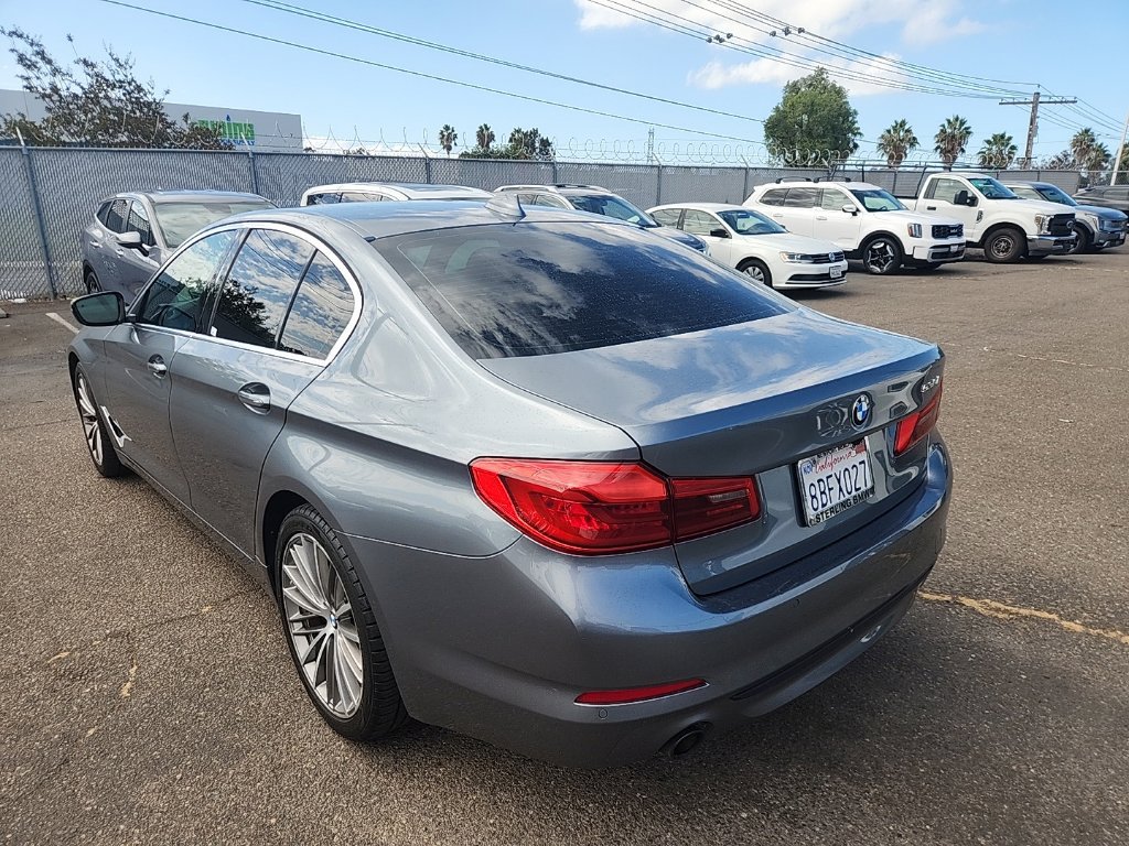 Used 2018 BMW 530i RWD image 10