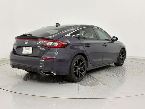 Used 2024 Honda Civic Sport Touring image 9