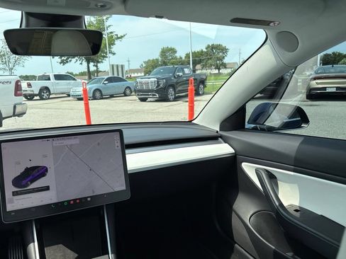 Used 2019 Tesla Model 3 AWD/4WD image 24