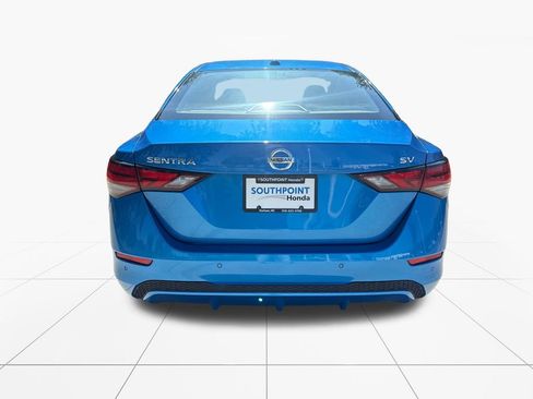 Used 2022 Nissan Sentra SV FWD image 7