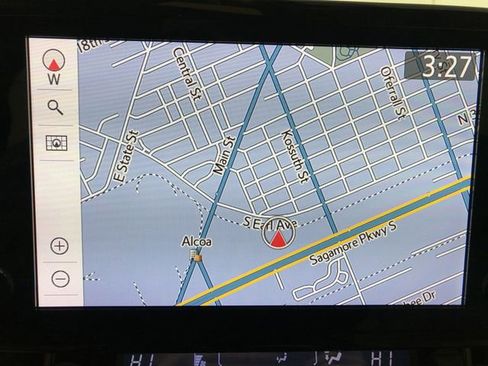 Used 2021 Toyota Sienna XLE image 21