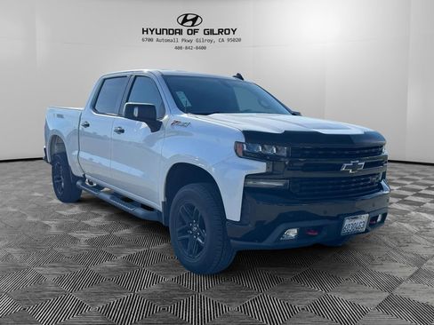Used 2019 Chevrolet Silverado 1500 LT Trail Boss image 3