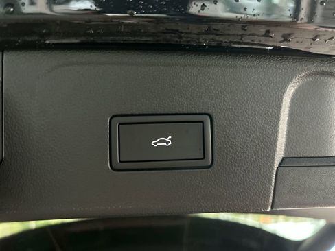 New 2026 Volkswagen Atlas SEL image 48