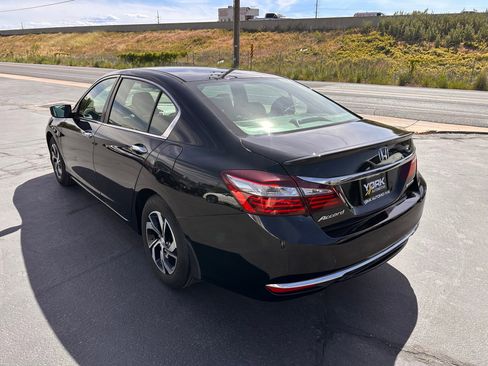Used 2016 Honda Accord LX image 4