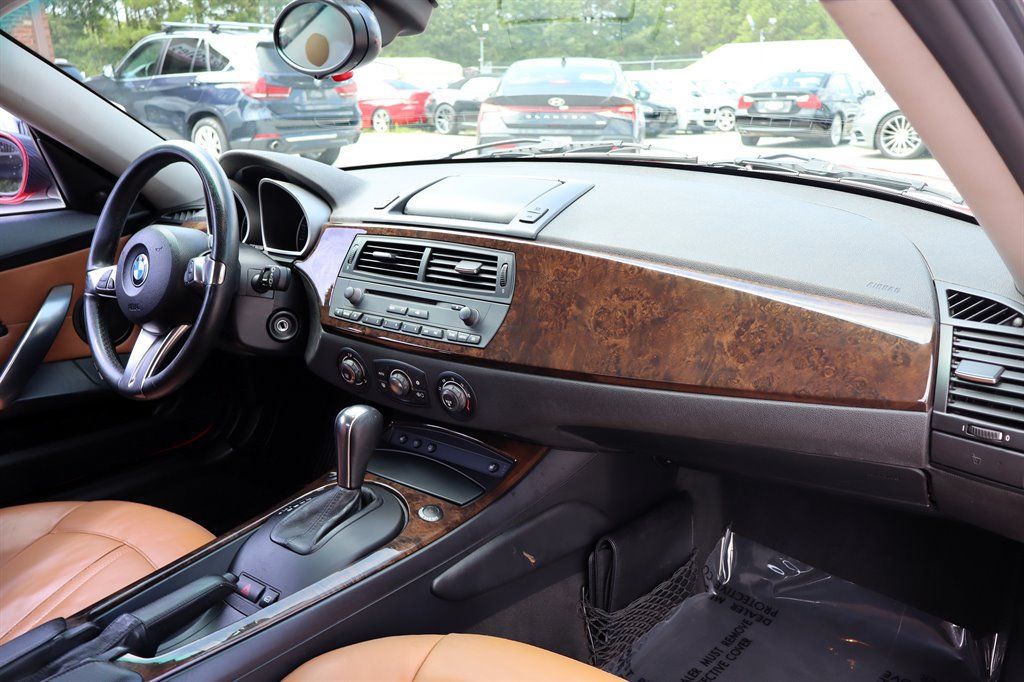 Used 2007 BMW Z4 3.0si RWD image 16